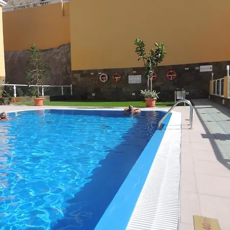 Apartahotel Del Mar 3*