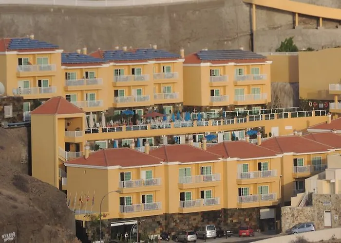 Del Mar Aparthotel